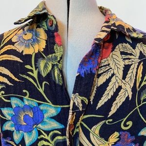 Men’s floral linen button down long sleeve shirt